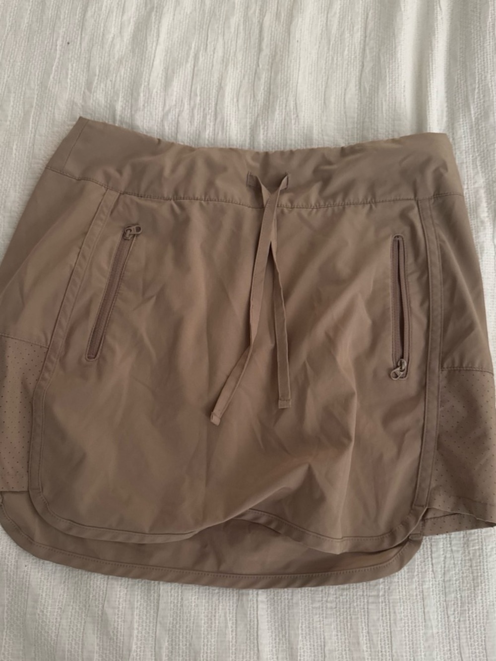 Magellan Outdoors Women's Taupe Active Skort with Zip Pockets
